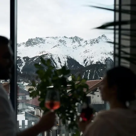 Collina Garni Szálloda Nauders