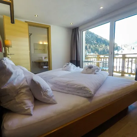 Collina Garni Szálloda Nauders