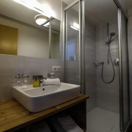 Hotel Collina Garni