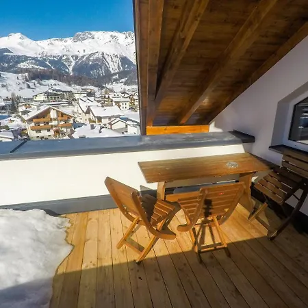 Hotel Collina Garni Nauders
