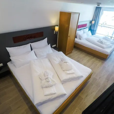 Hotel Collina Garni